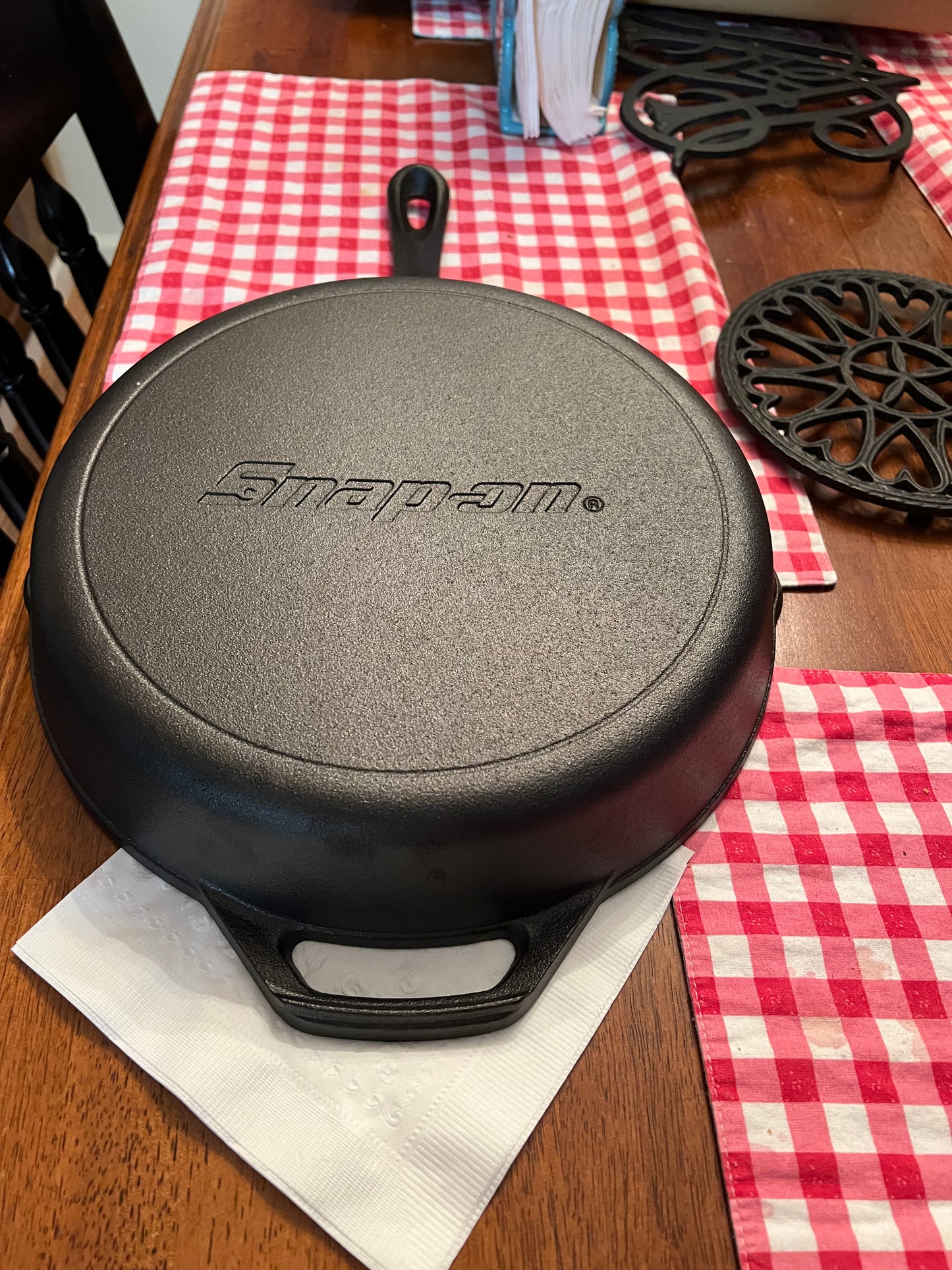 Snap on cast-iron skillet