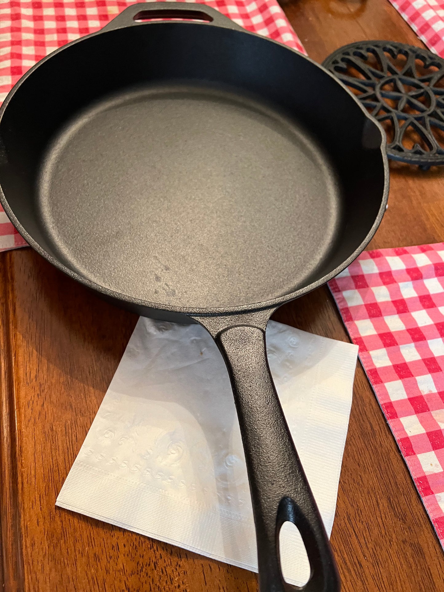 Snap on cast-iron skillet